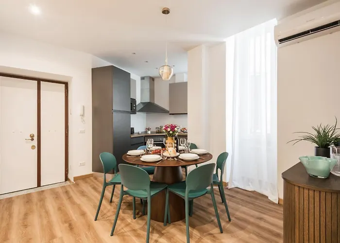 The Rent - Three-room With View Of The Portico D'ottavia Daire *